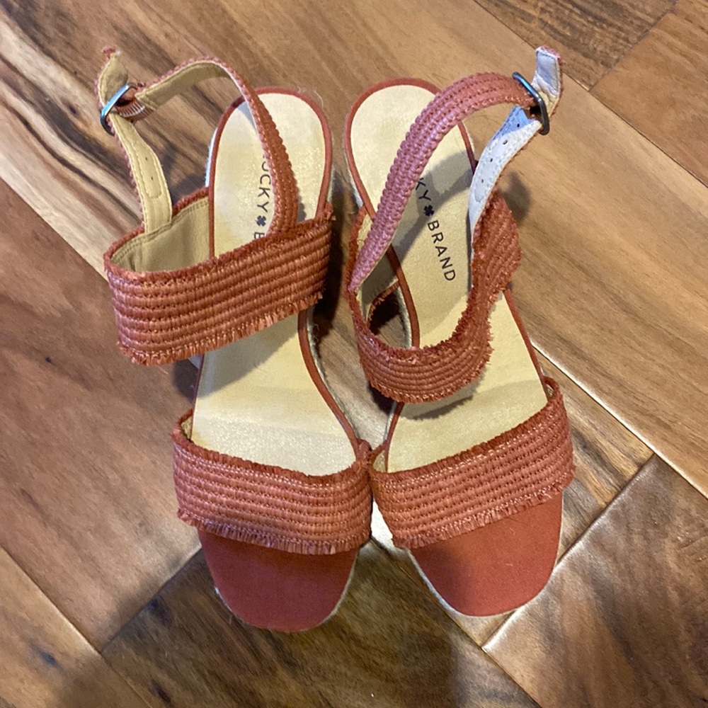 Lucky Brand Rust colored wedges